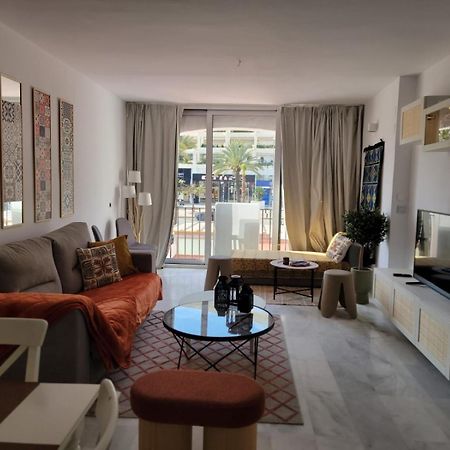 Jardines Del Puerto Apartment มาร์เบยา ภายนอก รูปภาพ