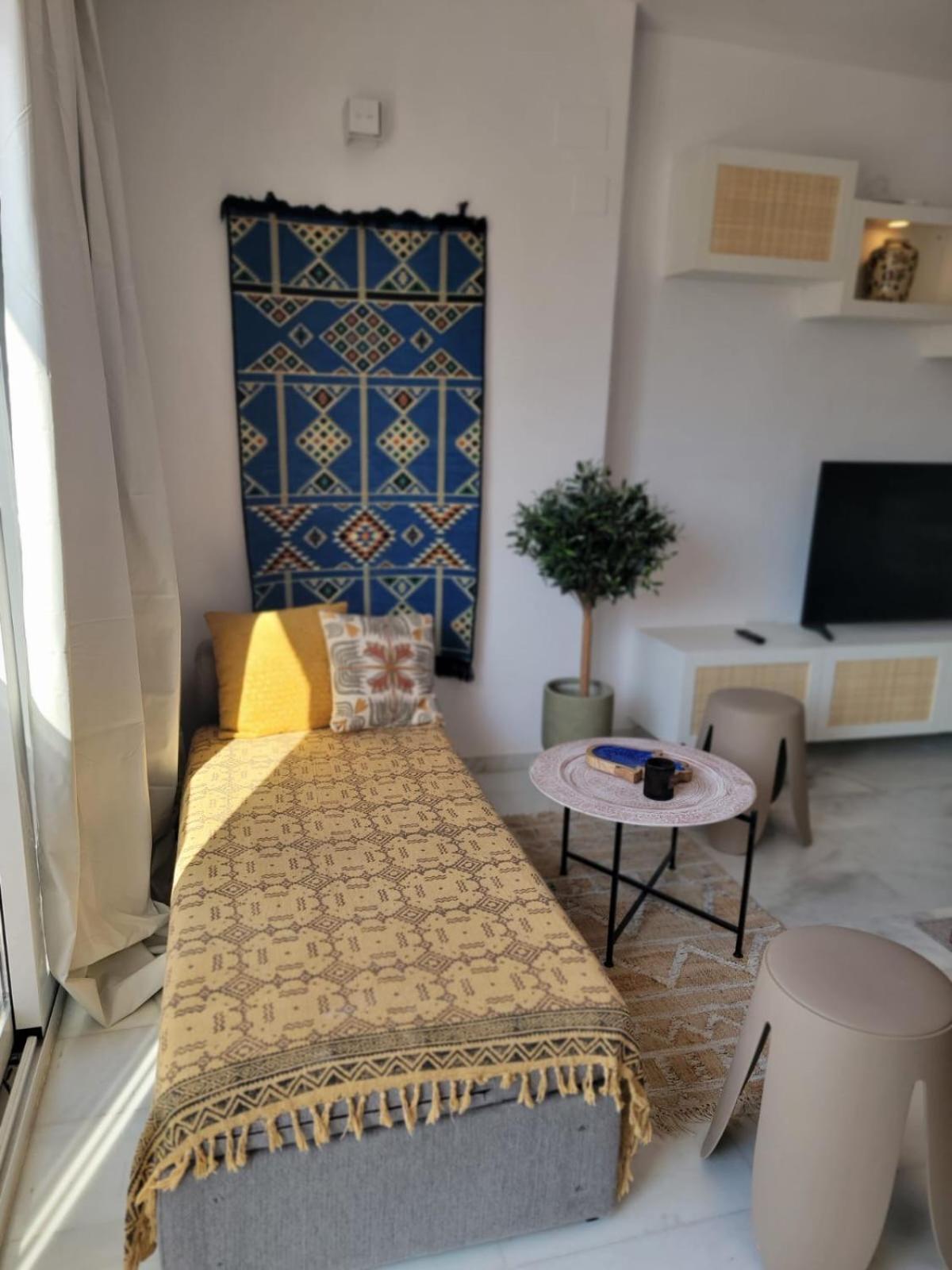 Jardines Del Puerto Apartment มาร์เบยา ภายนอก รูปภาพ